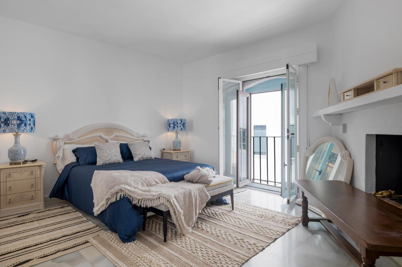 Апартаменты Luxurious Frontline Penthouse In Puerto Banus Марбелья Экстерьер фото