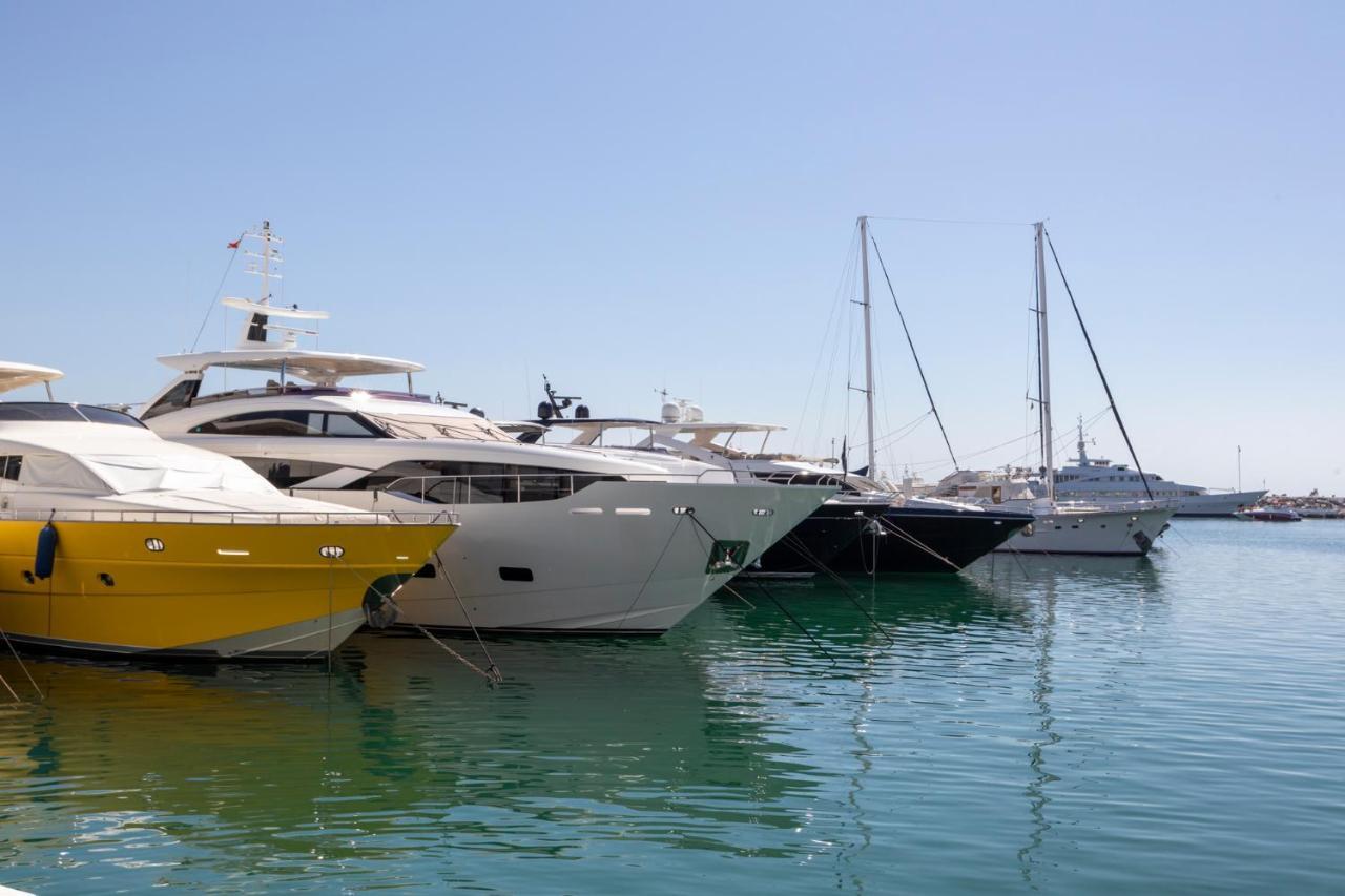 Апартаменты Luxurious Frontline Penthouse In Puerto Banus Марбелья Экстерьер фото